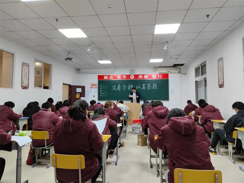 教學環境.jpg 教學環境.jpg